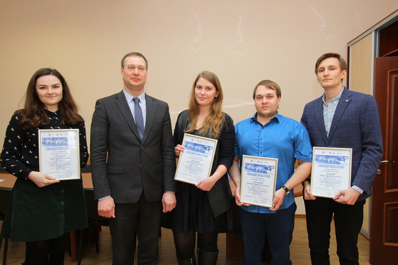 Студенты ТПУ получили именные стипендии СХК 